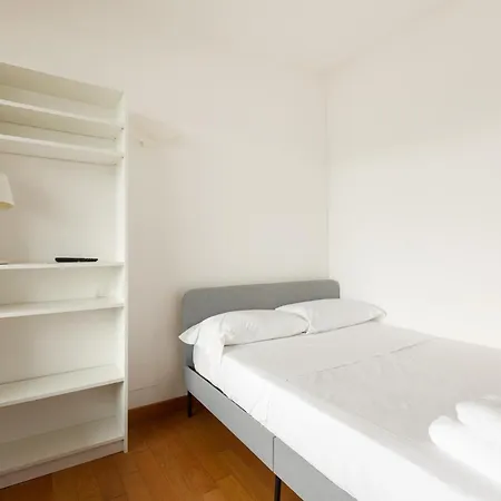 公寓 Cozy In Portello District